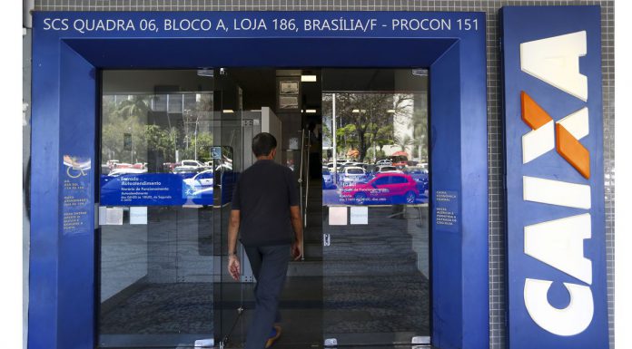 Caixa Econômica Federal abre duas horas mais cedo a partir desta segunda-feira (04/05)