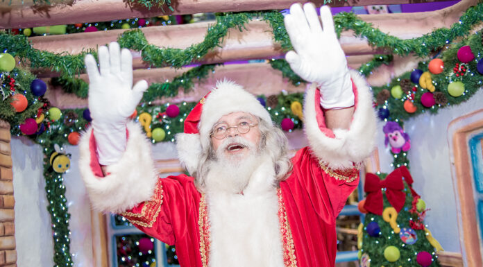 Papai Noel Chega ao Bangu Shopping em grande estilo