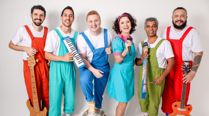 Grupo infantil Estripolia se apresenta no Rio de Janeiro