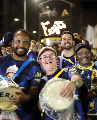 Unidos da Tijuca inicia ensaios de rua nesta quinta-feira
