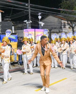 Unidos do Jacarezinho inicia temporada dos ensaios de bateria