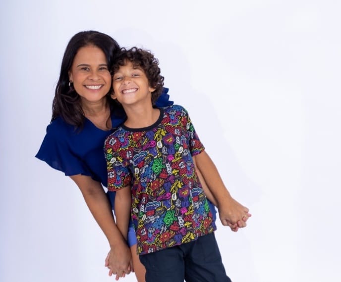 THERLA DUARTE E FILHO LUCAS
