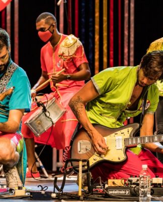 Destaque da folia carioca, Bloco do Sargento Pimenta celebra Beatles e vida e obra de Cássia Eller na segunda-feira de Carnaval