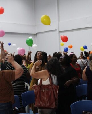 Mais de 500 educadores participam de capacitação do Idealize em Valença
