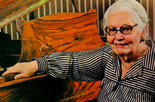 tia amelia